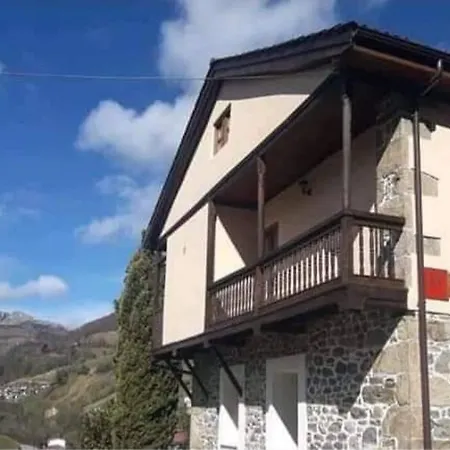 Casona Sariego, Apartment *
