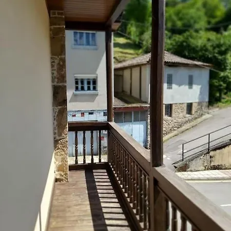 Casona Sariego, Apartment